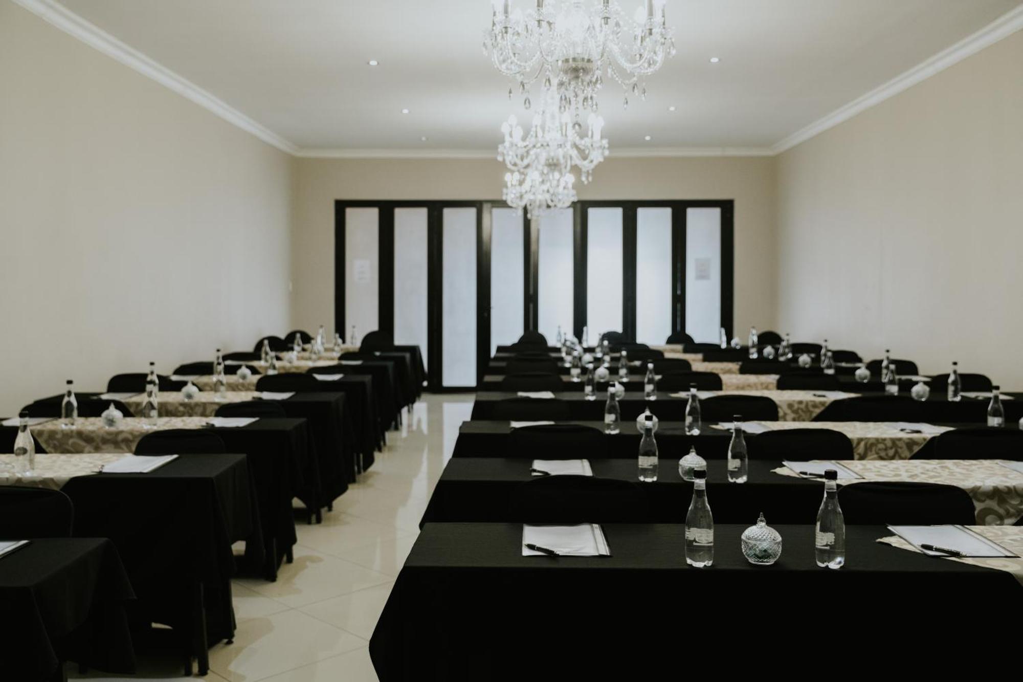 Le Grand Chateau Hotel 帕雷斯 外观 照片