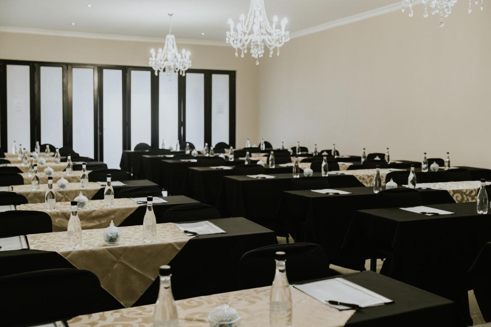 Le Grand Chateau Hotel 帕雷斯 外观 照片